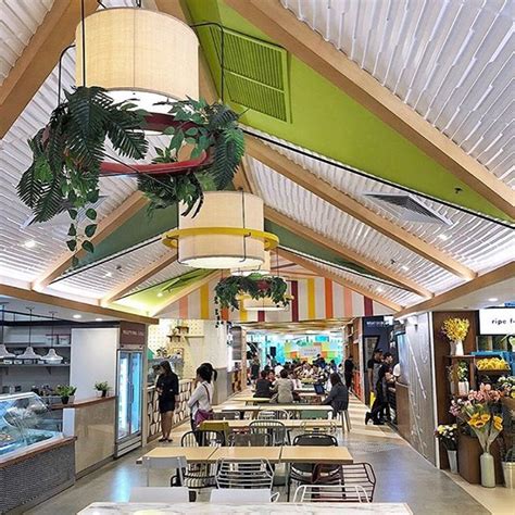10 Food Courts in Metro Manila That Serve More Than Fast Food.